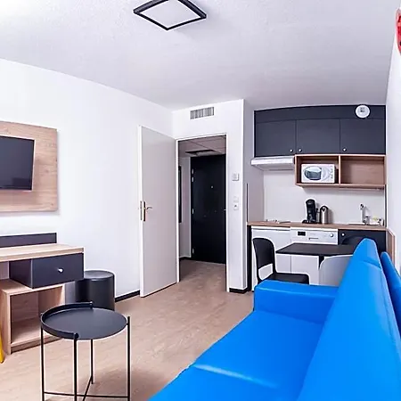 Le Hueb 3* Гренобль